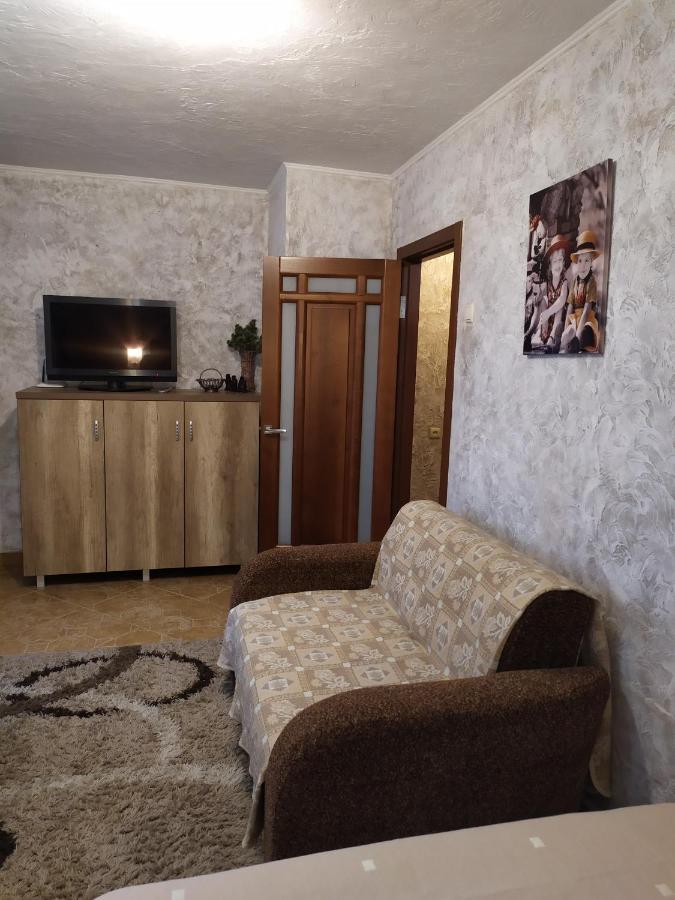 Apartment On Sobornaya 58 Khmel'nyts'kyy Exterior foto